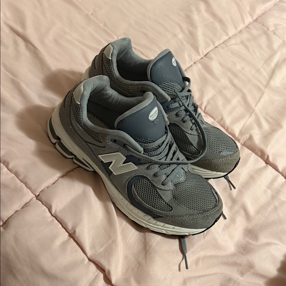 New Balance Men's Athletic Sneakers - Grey